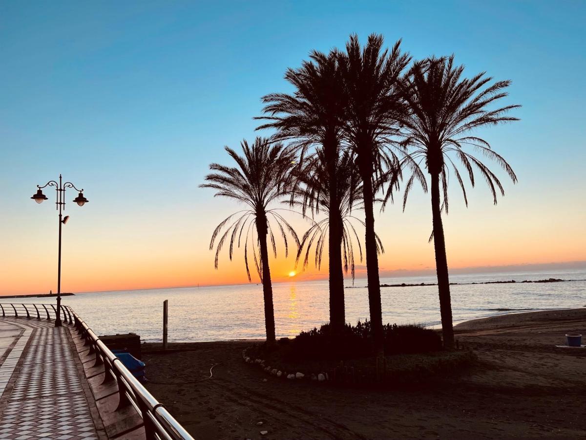 Benalmadena Playa Lägenhet Exteriör bild